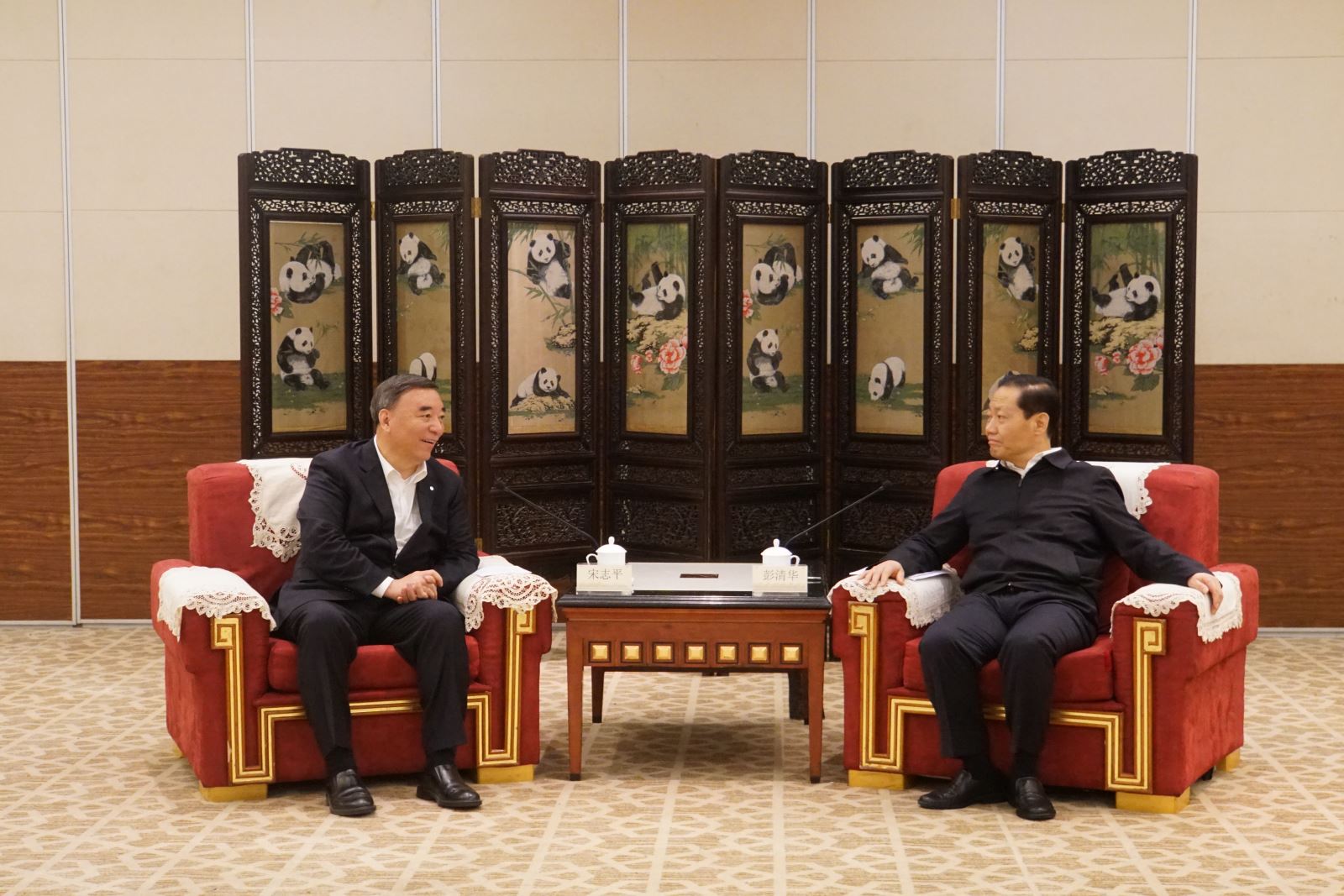 �۸��ʲɹ�����-�Ӵ���